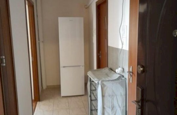 Apartament 2 cam, decomandat, 8 min metrou Titan si parc IOR