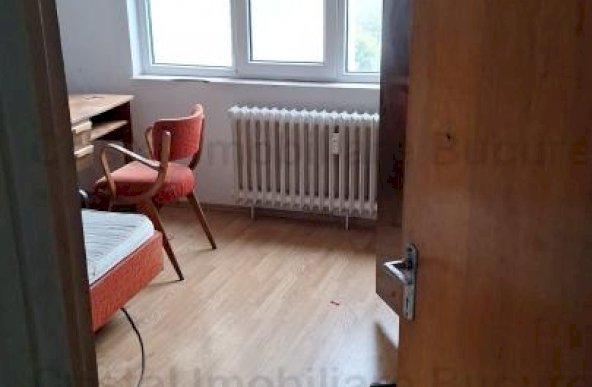 Apartament 3 camere, Aparatorii Patriei. 