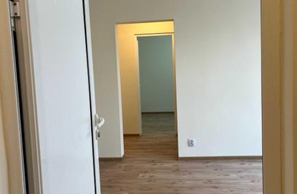 Apartament 2 camere, pe Baba Novac 1 min intrarea  parc IOR