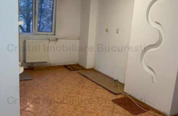 Vanzare Apartament 3 Camere Stradal pe Octavian Goga