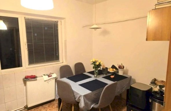 Vanzare Apartament 2 Camere stradal pe Calea Vitan, Mall Vitan Centrala