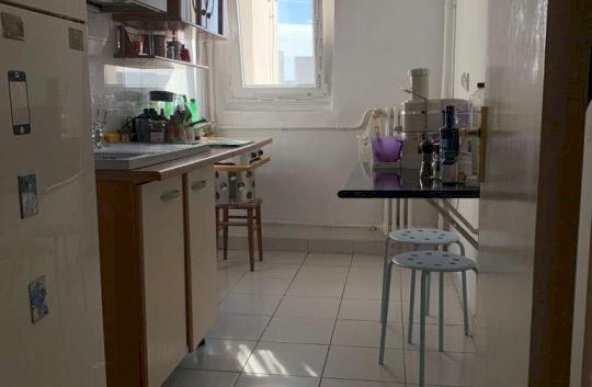 Apartament 3 Camere  de vanzare Drumul Taberei