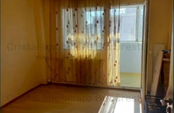 Apartament 4 camere , decomandat, geam la baie - 2 bai, metrou Dristor