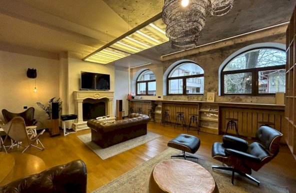 Casa moderna, 14 camere, finisaje lux, Barbu Vacarescu - metrou Stefan cel Mare