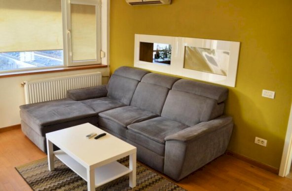 Inchiriere 2 Camere Drumul Taberei Favorit - Complet Renovat 