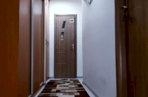 Apartament 4 camere, Sector 5