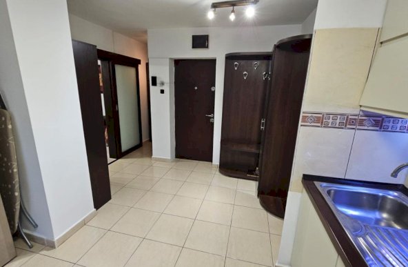 Vanzare Apartament 2 Camere  Piata Alba Iulia CEC