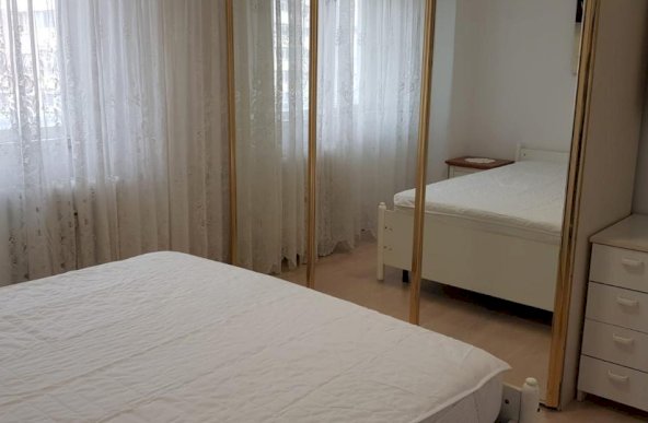 Vanzare Apartamente 2 camere + Birou Calea Mosilor, stradal