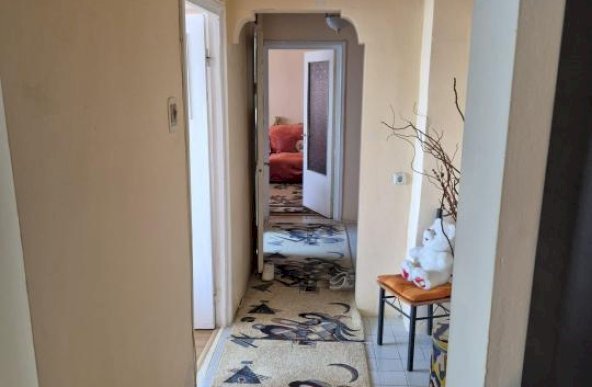 Apartament 3 camere de vanzare Drumul Taberei