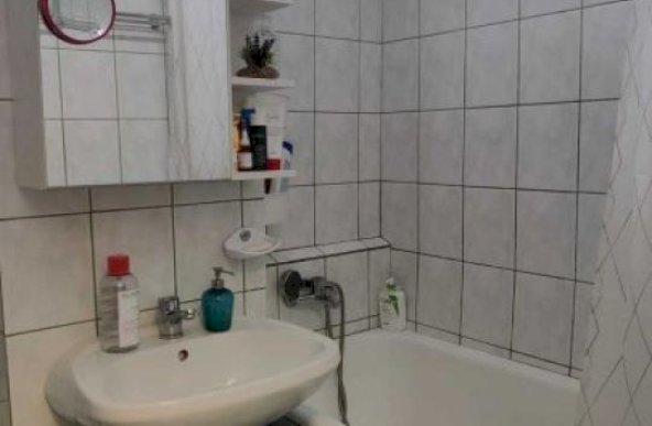 Apartament 2 camere, decomandat, 10 min metrou Dristor