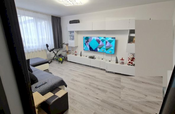 Apartament 4 camere, Izvorul Muresului, Brancoveanu. 