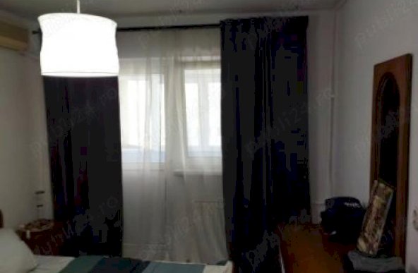 Apartament 3 camere, decomandat, renovat, centrala proprie, 2 minute metrou