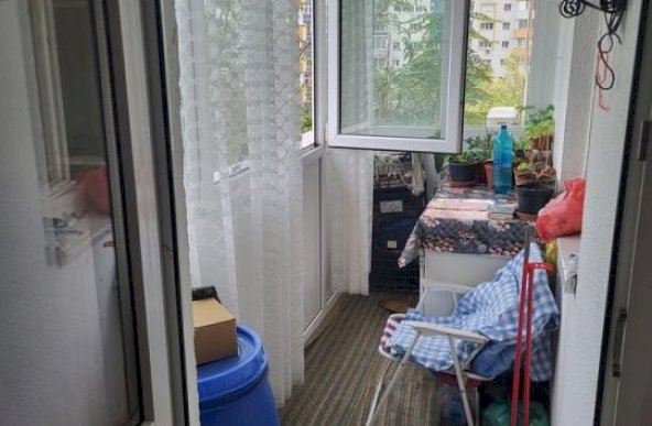 Apartament  3 camere ,Zona Rahova