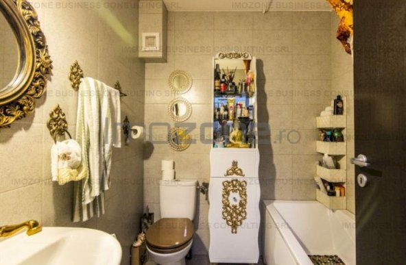 APARTAMENT 2 CAMERE - STUDIO, 37MPU, TINERETULUI NR. 85,  TRATTORIA ROZ CAFE