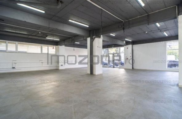 Cauti un Spatiu Comercial?  70 mp, Bld. Uverturii,  Stradal, Trafic Intens