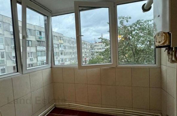 Apartament cu 4 camere | Centrala Proprie | Lujerului - Veteranilor