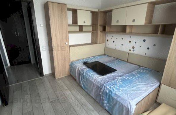 Apartament cu 3 camere in zona Rahova-Tutunari (Centrala)