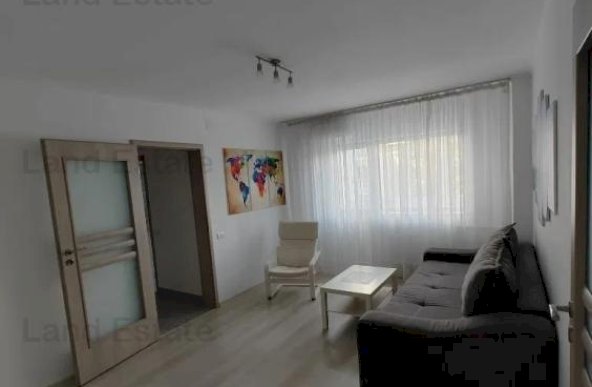 Apartament cu 4 camere Calea Rahovei ( Vedere Spate ) 