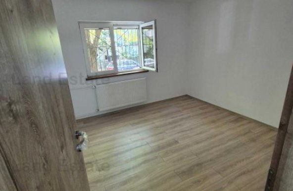 Apartament 2 camere zona Baneasa - Bloc Reabilitat 