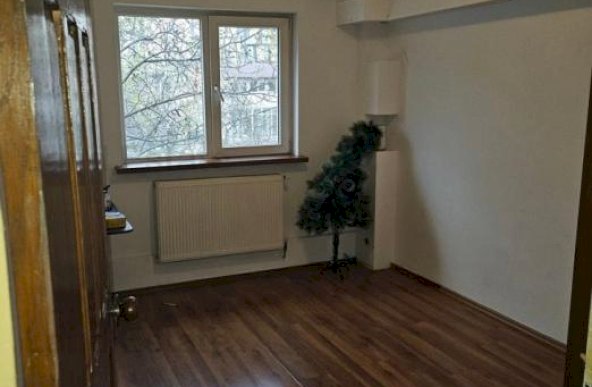 3 camere cu centrala de apartament Basarabia - Diham