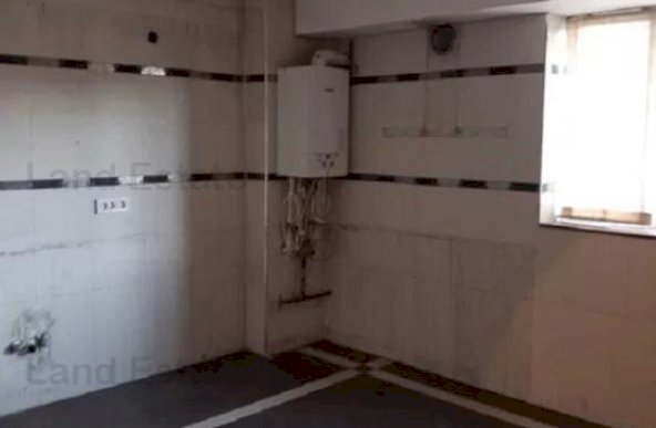 Apartament cu 3 camere | Centrala Proprie | Nerva Traian