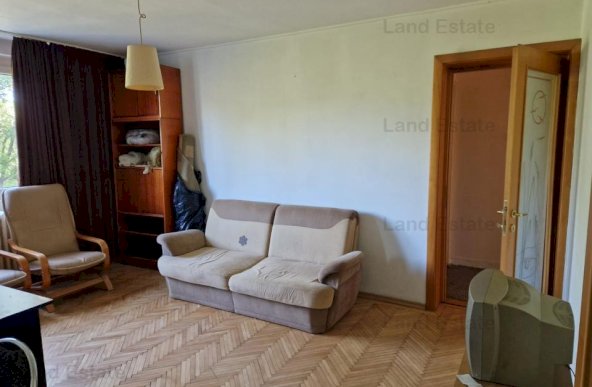 Apartament 3 camere in zona Brancoveanu 