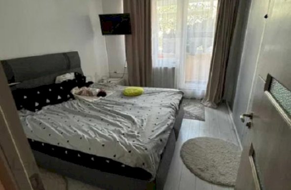 Apartament cu 4 camere Dristor - Râmnicu Sărat