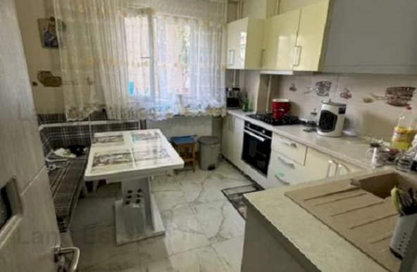 Apartament cu 4 camere Dristor - Râmnicu Sărat