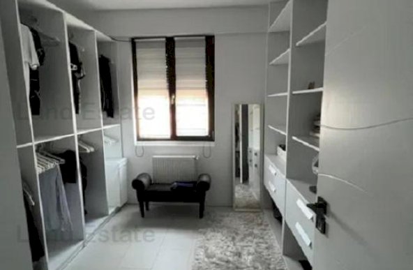 Apartament cu 3 camere + Parcare | Petre Ispirescu - 13 Septembrie