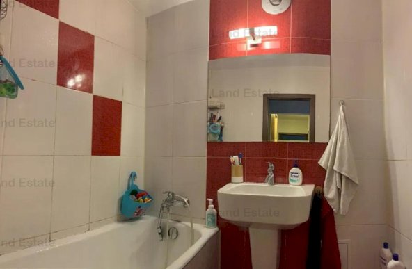 Apartament cu 4 camere Brancoveanu - Izvorul Trotusului