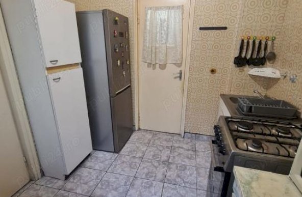 Apartament cu 3 camere Calea Giulesti (Bloc Reabilitat)