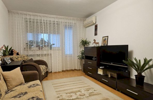 Vanzare 3 camere Brancoveanu 