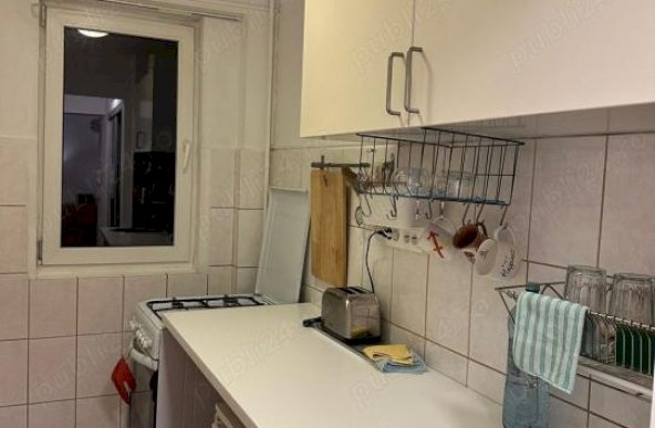 De inchiriat apartament cu doua camere Piata Victoriei