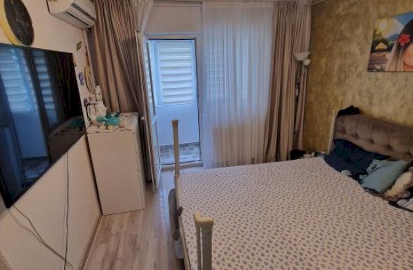 Apartament 3 camere in zona Drumul Gazarului - Bloc Reabilitat