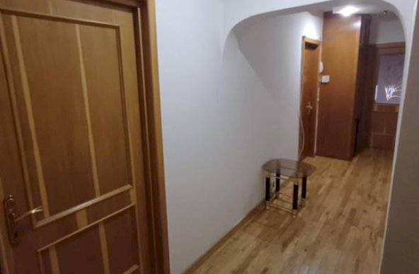 Apartament cu 3 camere Bloc Reabilitat - 5minute de metrou Obor