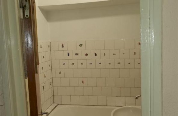 Apartament cu 3 camere in zona Gorjului (Centrala -Bloc Reabilitat)