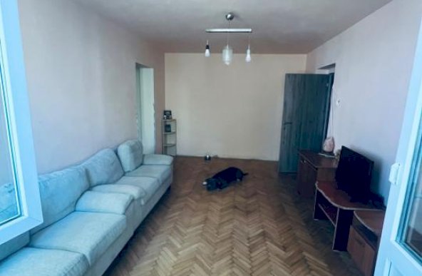 Apartament cu 2 camere in zona Salajan