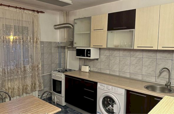 Apartament 2 camere gorjului 