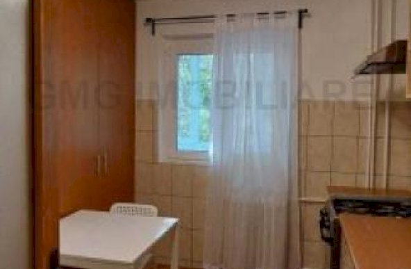 Apartament 2 camere  Tei