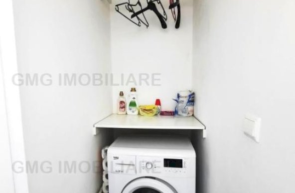 Apartament   2 camere zona Stefan cel Mare