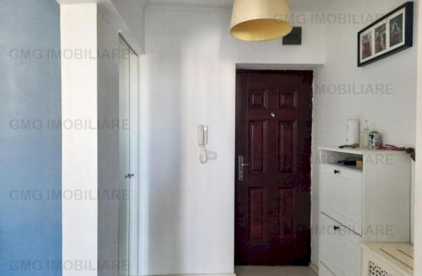 Apartament   2 camere zona Stefan cel Mare