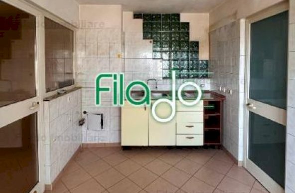 Vanzare apartament 4 camere, Calea Calarasilor, Bucuresti