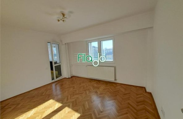 Inchiriere apartament 3 camere, Piata Victoriei, Bucuresti