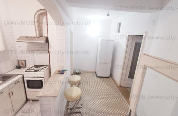 Inchiriere apartament doua camere AMZEI