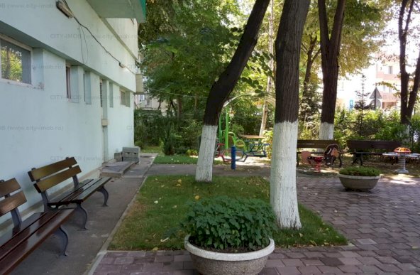 Inchiriere Apartament 3 camare TITULESCU