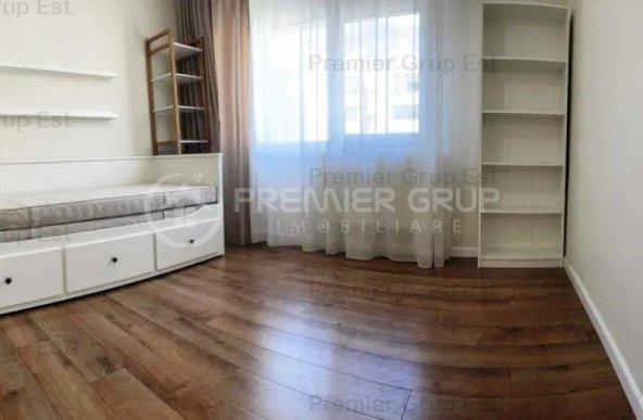 Etaj 2! Apartament 3 camere, PALAS, renovat complet