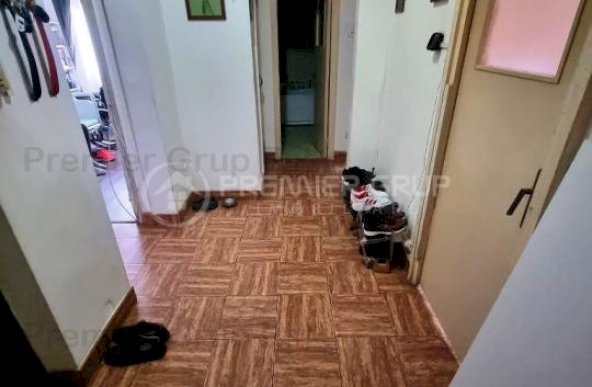 Apartament 3 camere 2 băi, Centru - Palas, 66mp, CT, izolat