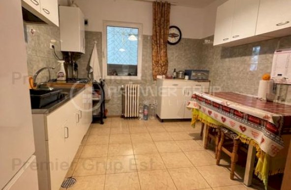 Apartament 3 camere 2 băi, Palas Mall - CENTRU