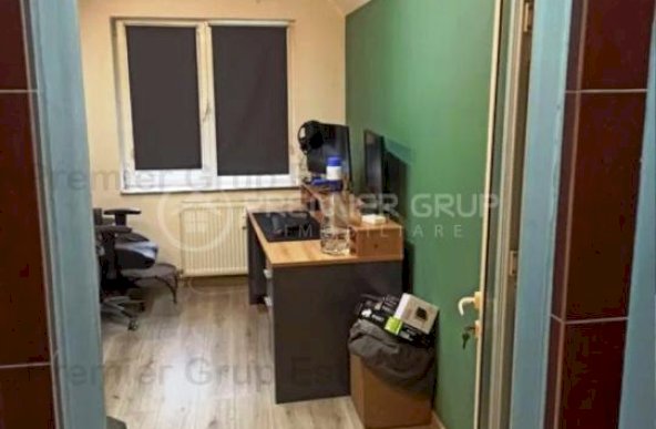 Apartament 3 camere, Podu Ros, 56mp, CT, AC