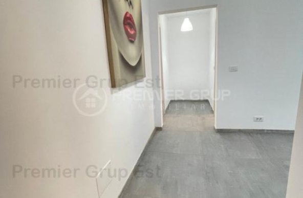 Renovat! Apartament 3 camere, Podu Ros - Cotnari